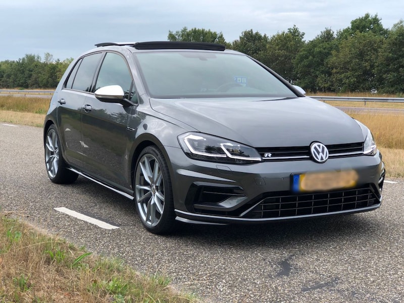Volkswagen Golf 2.0 TSI 4Motion R (2017)