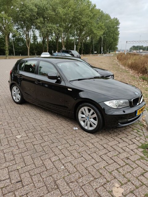 BMW 118d Business Line Ultimate Edition