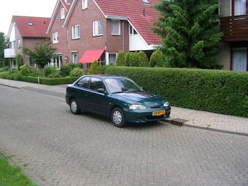 Hyundai Excel 1.3i LS (1997)