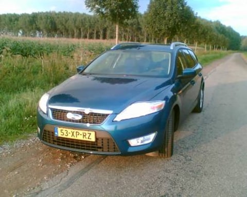 Ford Mondeo Wagon 2.0 16V Trend (2007)
