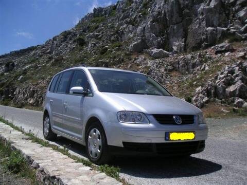Volkswagen Touran 1.6 16V FSI Trendline (2003)