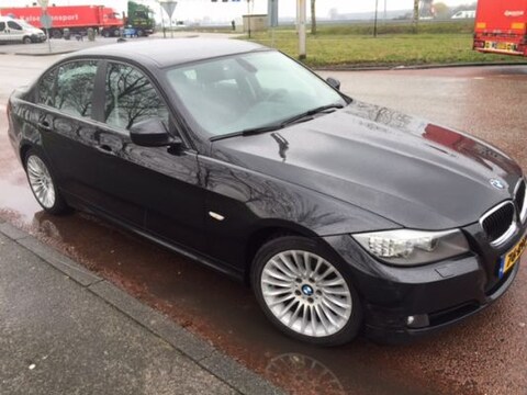 BMW 320d EfficientDynamics Edition Business Line
