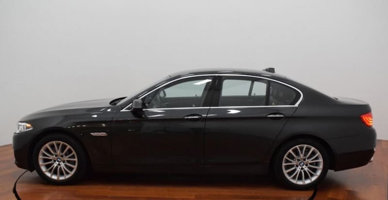 BMW 528i High Executive (2016)
