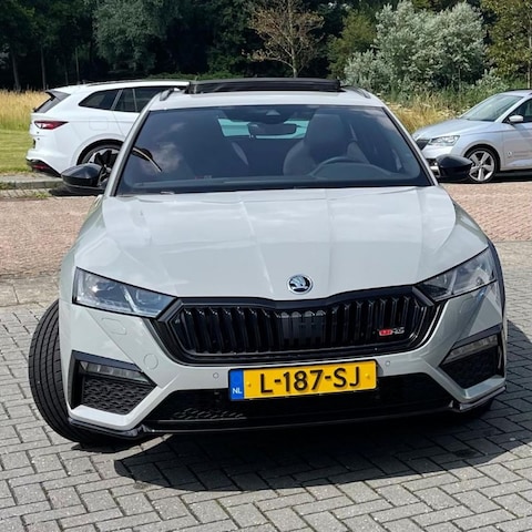 Skoda Octavia Combi 1.4 TSI iV PHEV RS Business