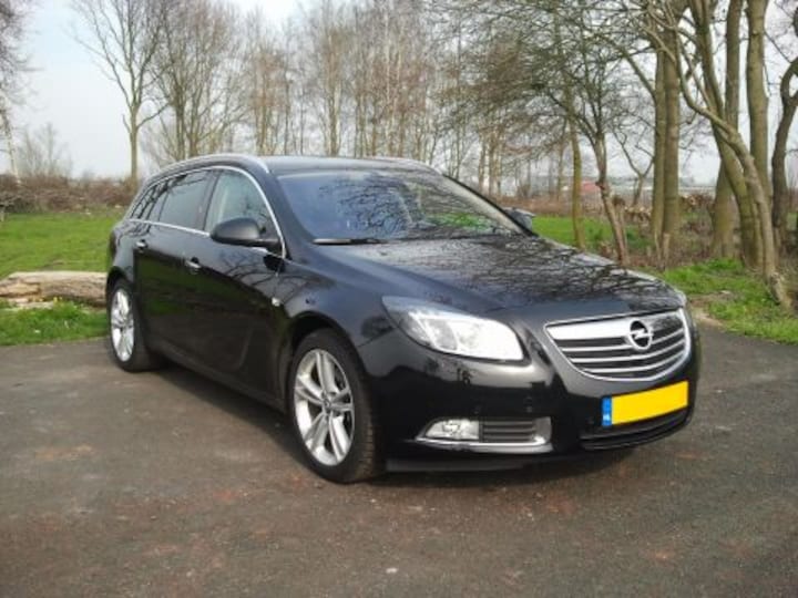 Opel Insignia Sports Tourer 2.0 CDTI 160pk EF S/S Cosmo (2012)