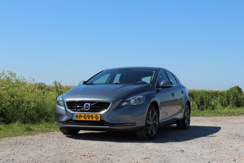 Volvo V40 D2 Business Momentum