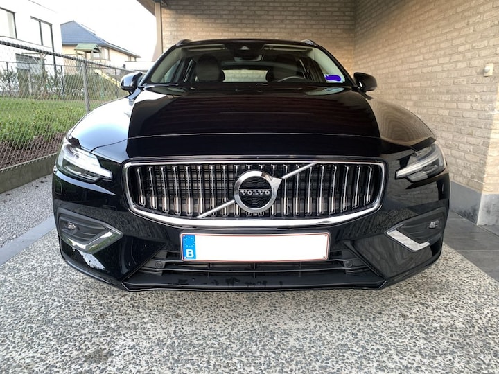 Volvo V60 D4 Inscription (2020)
