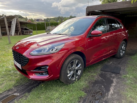 Ford Kuga 2.5 PHEV ST-Line (2023)