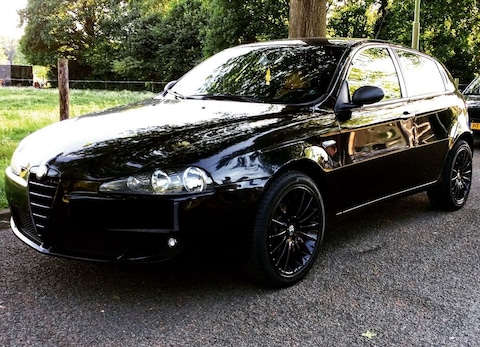 Alfa Romeo 147 1.9 JTD 120pk Collezione (2006)