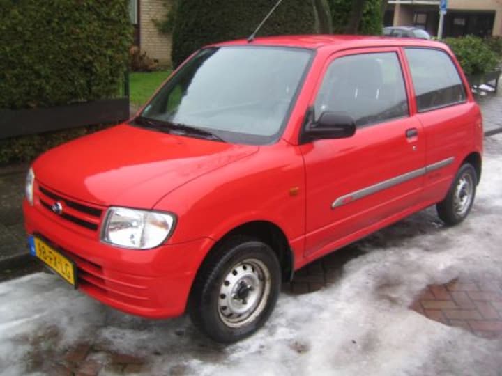 Daihatsu Cuore STi-12V