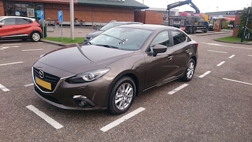 Mazda 3 Sedan SkyActiv-D 2.2 150 TS+ (2015)