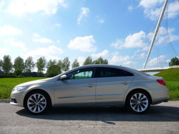 Volkswagen Passat CC 2.0 TSI (2009)