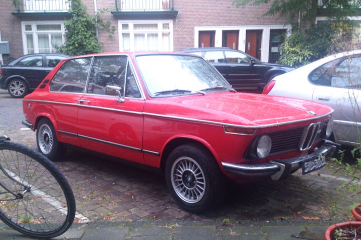 In het wild: BMW 2002 Touring - AutoWeek