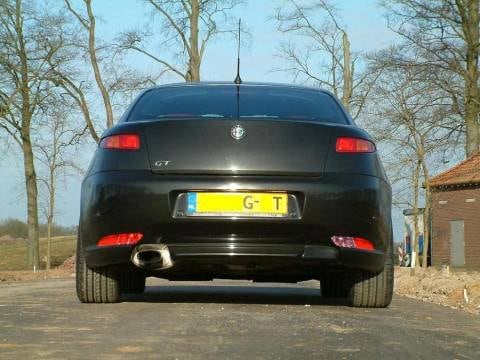 Alfa Romeo GT 1.9 JTDm 16V Distinctive (2004)