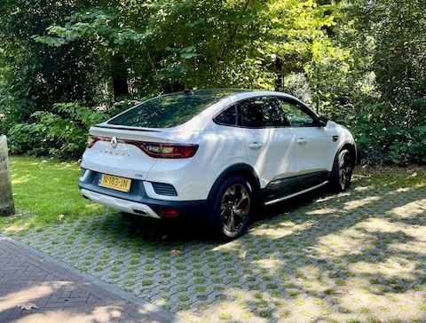 Renault Arkana E-Tech Hybrid 145 R.S. Line