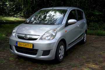 Daihatsu Cuore 1.0 Premium (2008)