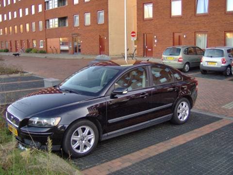 Volvo S40 2.4i (2004)