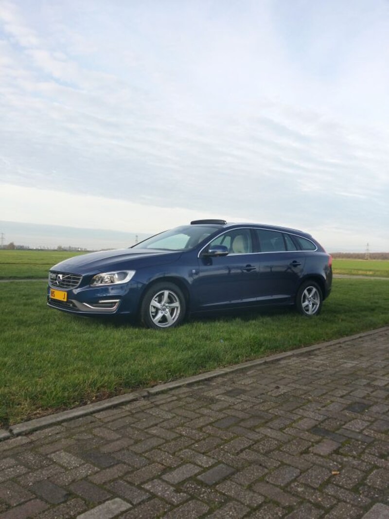 Volvo V60 D2 Business Ocean Race (2015)