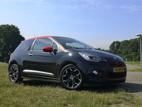Citroen DS3 PureTech 110 So Red