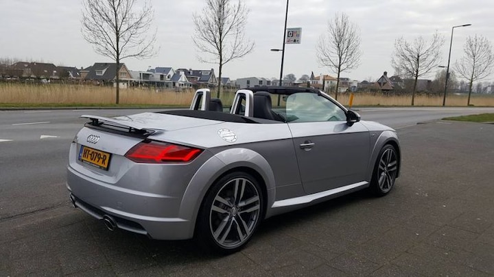 Audi TT Roadster 2.0 TFSI Pro Line S (2015)