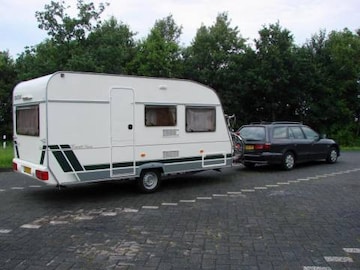 Mitsubishi Galant Station Wagon 2.0 GLXi (2001)