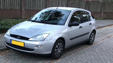 Ford Focus 1.6i 16V Trend