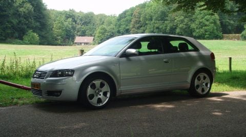 Audi A3 2.0 FSI Ambition Pro Line (2003)