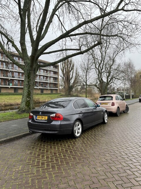 BMW 325i High Executive