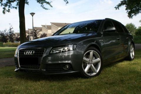 Audi A4 Avant 2.0 TDI 143pk S Edition (2010)