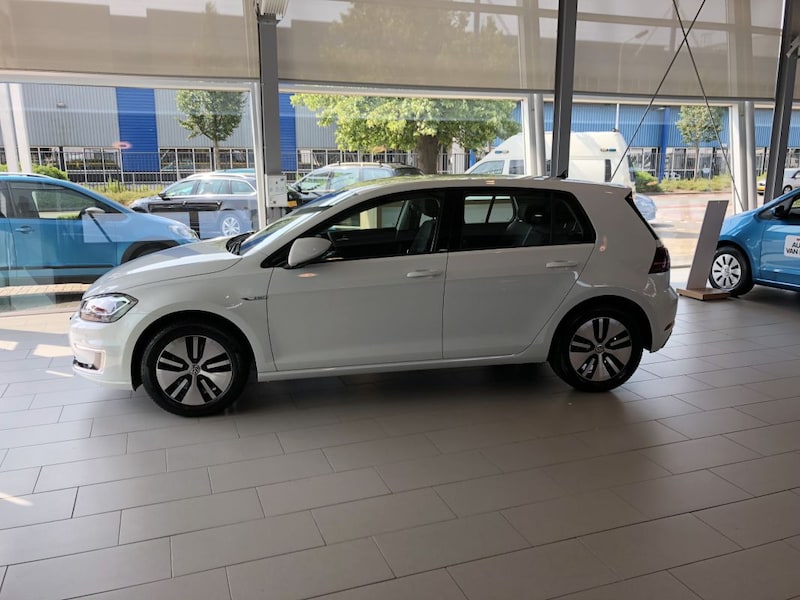 Volkswagen e-Golf (2018)