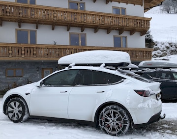 Tesla Model Y Long Range AWD (2022)