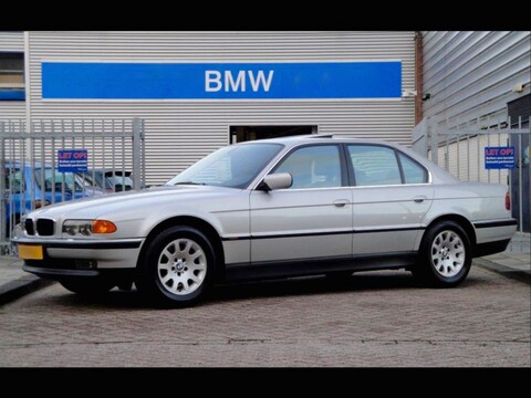 BMW 740i Executive (1998)