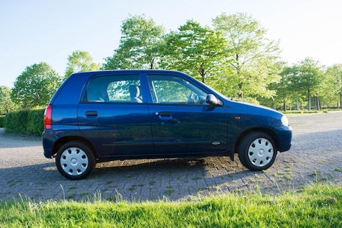 Suzuki Alto 1.1 GLS (2002)