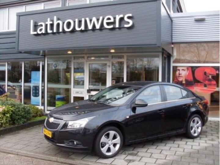 Chevrolet Cruze 1.6 LS
