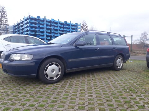 Volvo V70 2.4 140pk