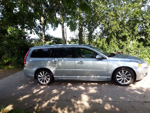 Volvo V70 D2 Nordic+ (2014)