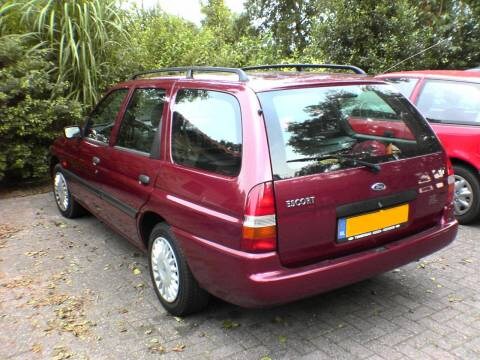 Ford Escort Wagon 1.6i Business Edition (1998)