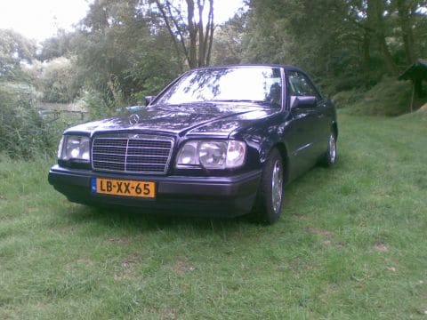 Mercedes-Benz 300 CE-24 Cabrio (1992)