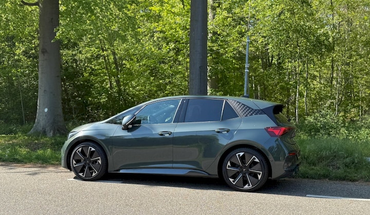Cupra Born 79kWh 240kW VZ (2024)