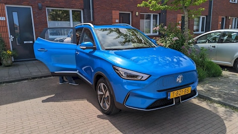 MG ZS 70kWh Luxury