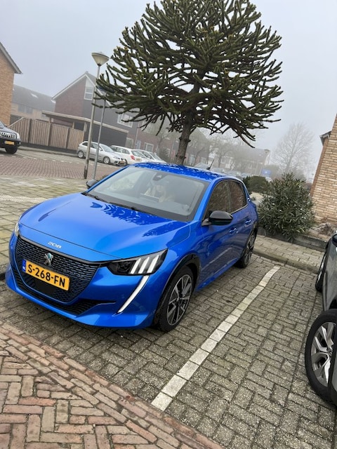 Peugeot 208 GT Pack 1.2 PureTech 100