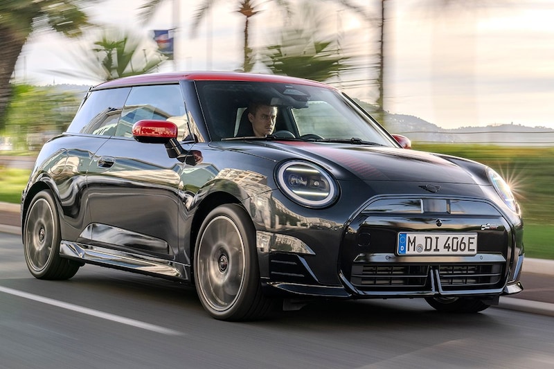 Mini Cooper SE JCW Trim