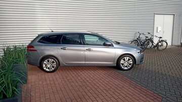 Peugeot 308 SW Blue Lease Executive 1.2 PureTech 110 (2018)
