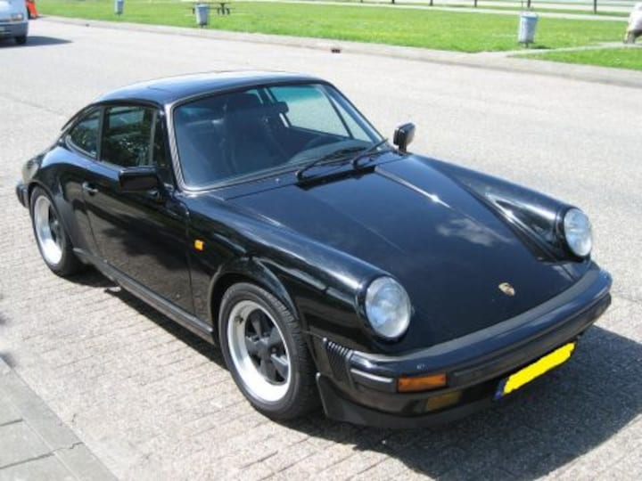 Porsche 911 Carrera Coupé