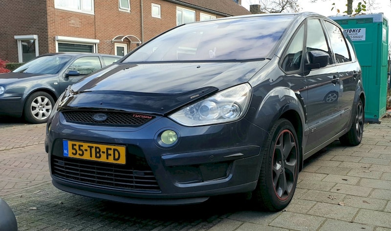Ford S-MAX 2.5 20v Turbo Titanium (2006)