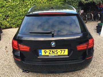 BMW 523i Touring High Executive (2010)
