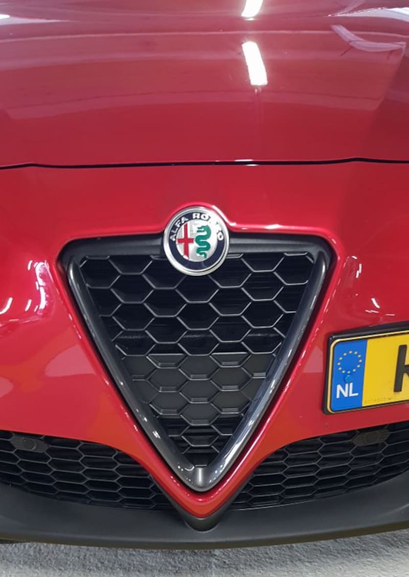 Alfa Romeo Giulietta Quadrifoglio Verde (2014) review