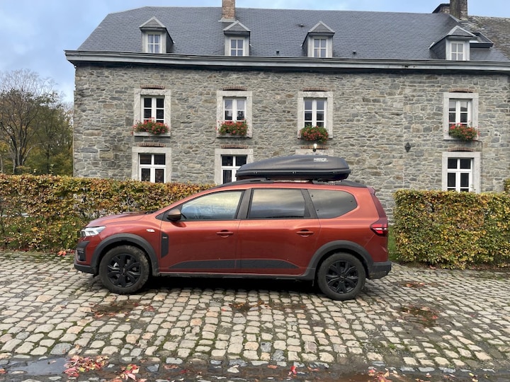 Dacia Jogger Hybrid 140 Extreme 7P (2025)