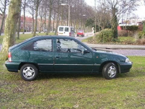 Daewoo Nexia 1.5 GL (1995)