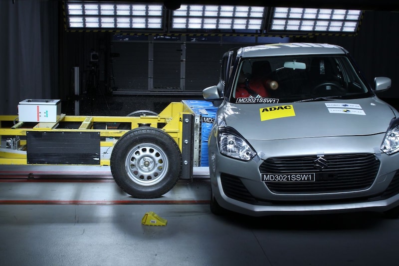 Latin NCAP Renault Duster en Suzuki Swift